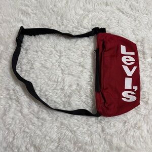 Levi’s Red Signature Fanny Pack Bag